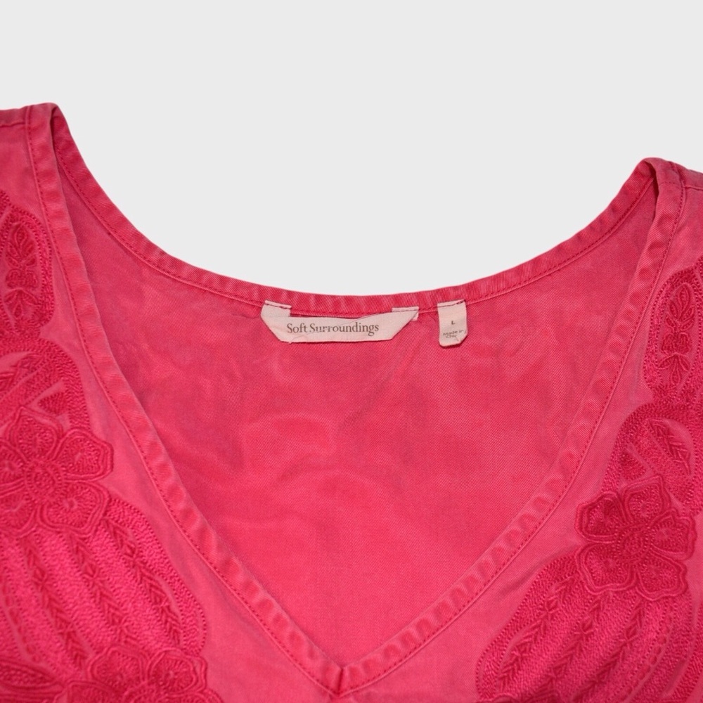 Soft Surroundings Sleeveless Embroidered V Neck Tank Top‎ - Picture 5 of 5